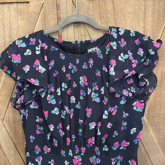 DKNY size 10 Navy Blue Floral Dress - pink purple green - flutter cap sleeve - Picture 2 of 4